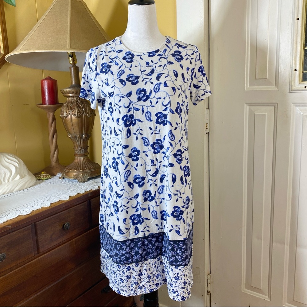 J. JILL Wearever Collection Perfect T-Shirt Dress White Blue Floral Size Small